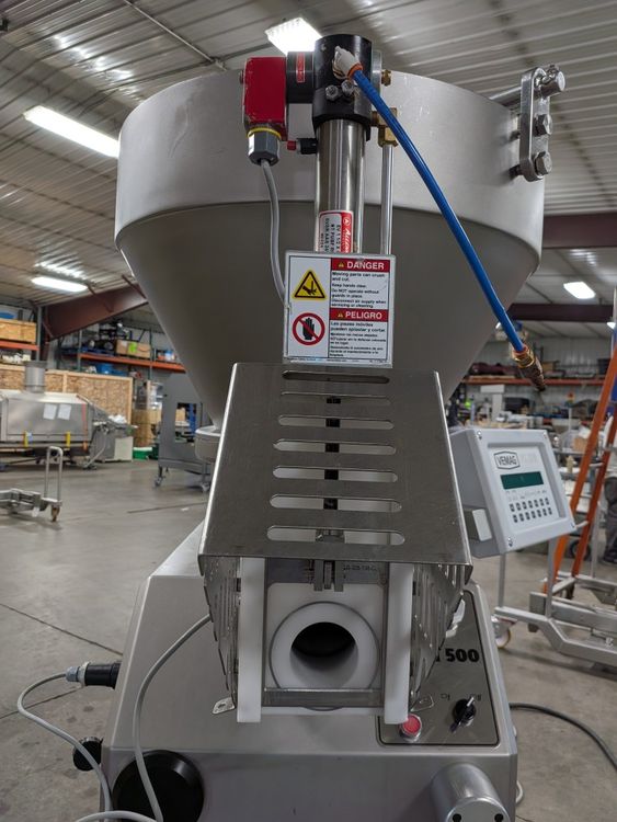 Vemag 4 in. Pneumatic Guillotine