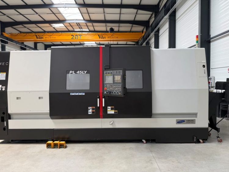Samsung FANUC 0i-TD + Manual Guide 2,000 RPM SMEC SAMSUNG PL-45LY 3 Axis