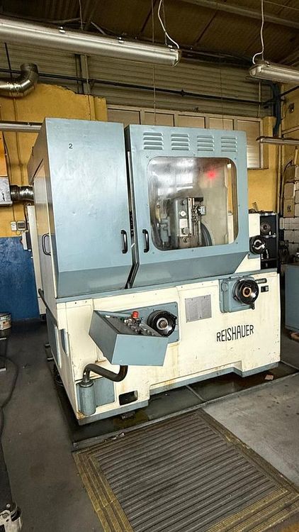 Reishauer AZO  1900 RPM Gear Hobbing Machine