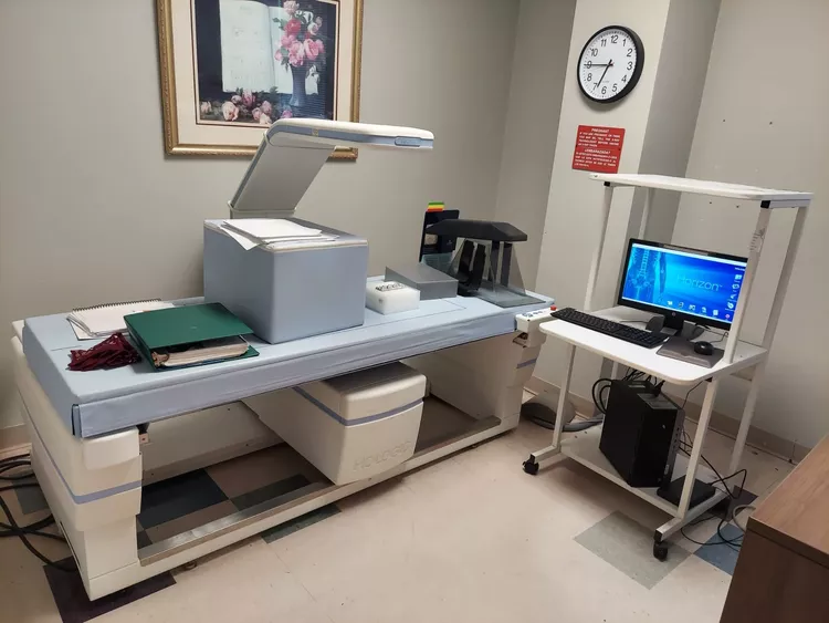 Hologic Horizon-C QDR Series X-ray Bone Densitometer
