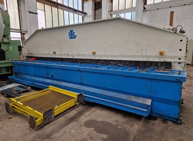 Lotze 6000 x 4