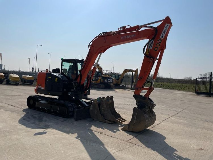 Hitachi ZX85 Tracked Excavator