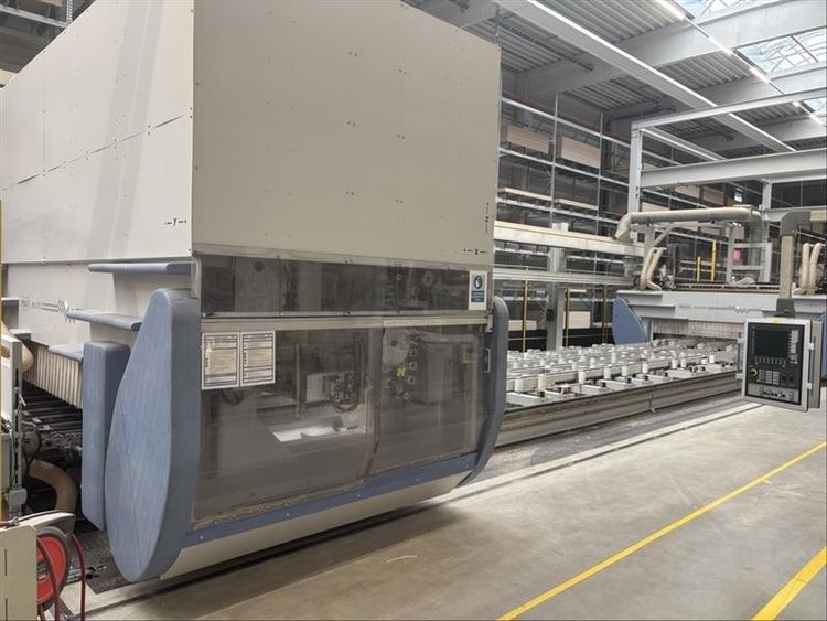 Maka PM 270 X 5-axis