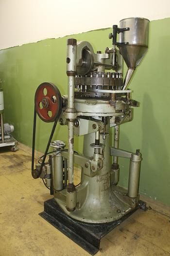 Manesty BB3A Rotary tablet press