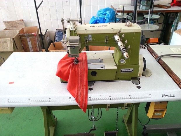 Rimoldi two-needle with binders - sewing machine