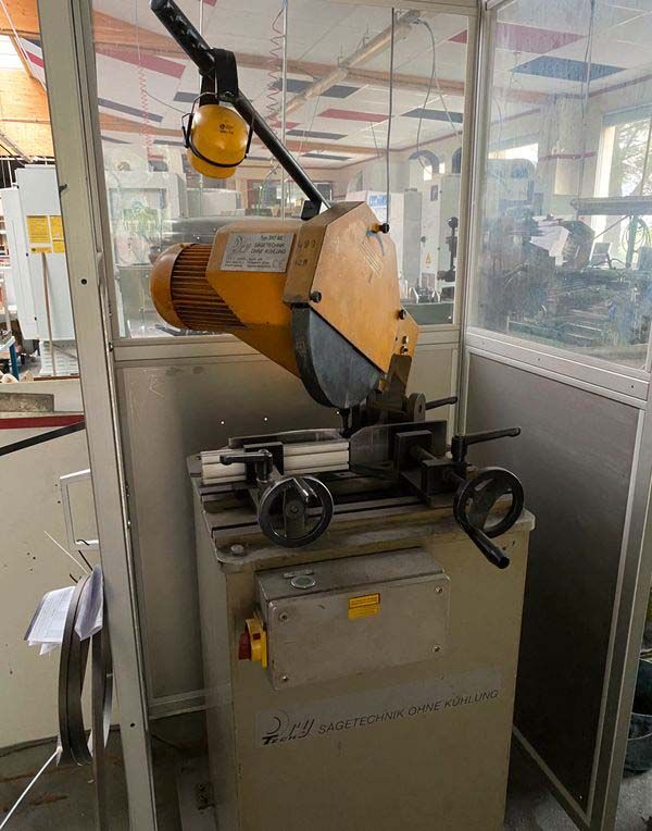 Pendulum Saw