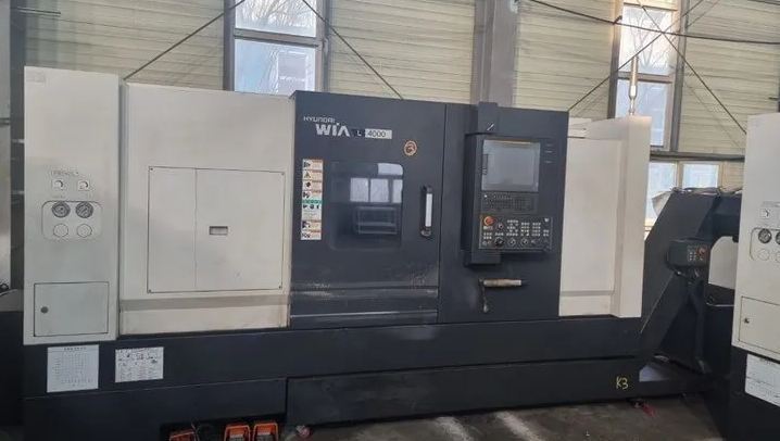 Hyundai Fanuc CNC Control 2000 RPM WIA L4000 2 Axis