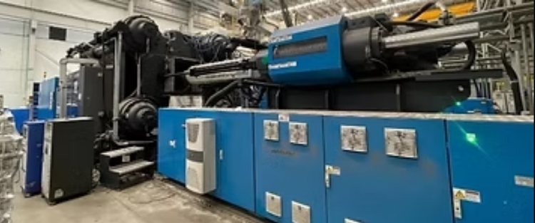 LS Mtron Injection Molding 2300 T