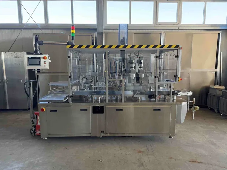 ZELLWAG Z-201 S-2 Filling and capping machine