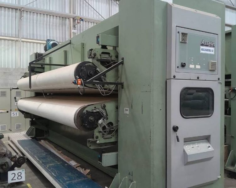 Asselin SD 53 1M 04 Pre needle loom