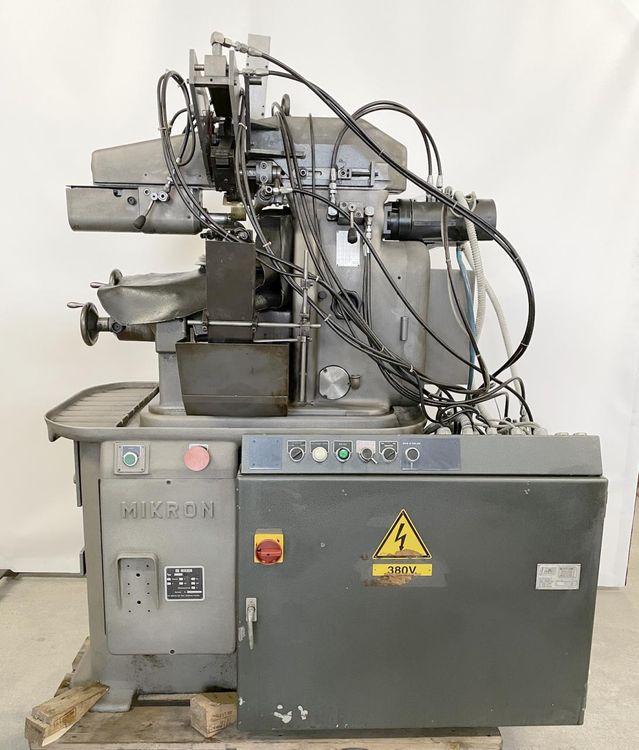 Mikron A 102.05 1870 rpm Hobbing machine