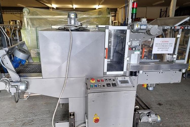 L.P. Packaging SRL (IT) SFE 600, Shrink Wrapper / Collator