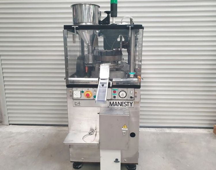 Manesty B 4 Rotary Tablet Press