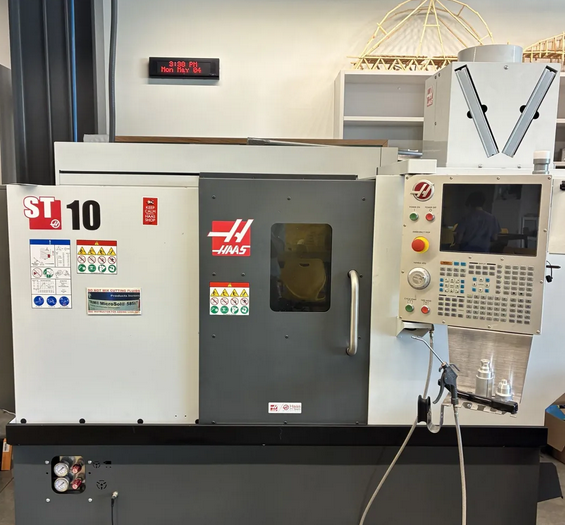 Haas HAAS CNC Control 6000 rpm ST-10  2 Axis