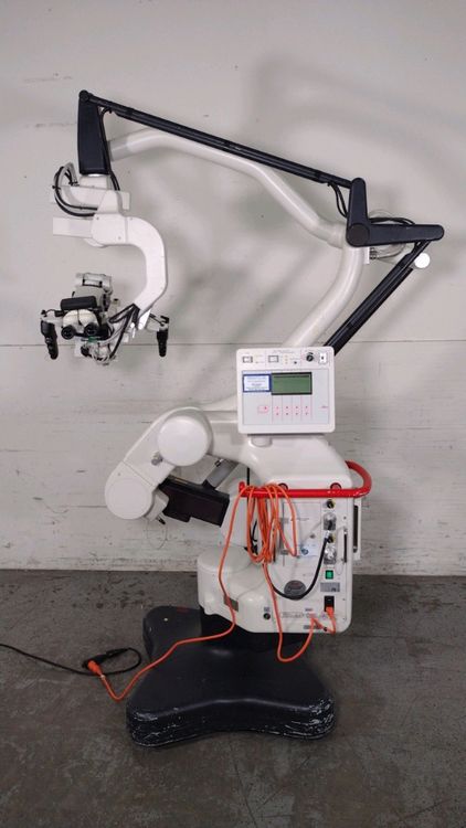 Leica M520 Surgical Microscope