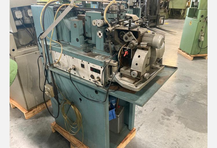 Strausak 70 THREAD ROLLING MACHINE