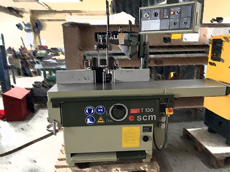 SCM T 130 N