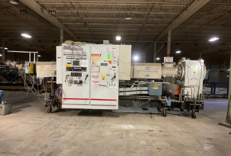 Milacron Apex 600 6.5'' Extruder