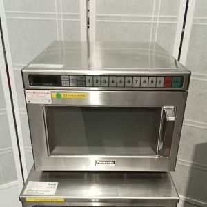 Panasonic NE1856 Microwave Oven