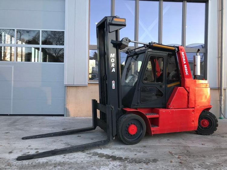 MORA M80CS  8,000 kg
