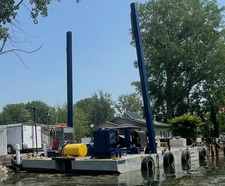 Spud Barge
