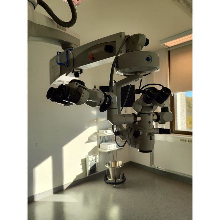 Carl Zeiss Opmi Lumera Microscope