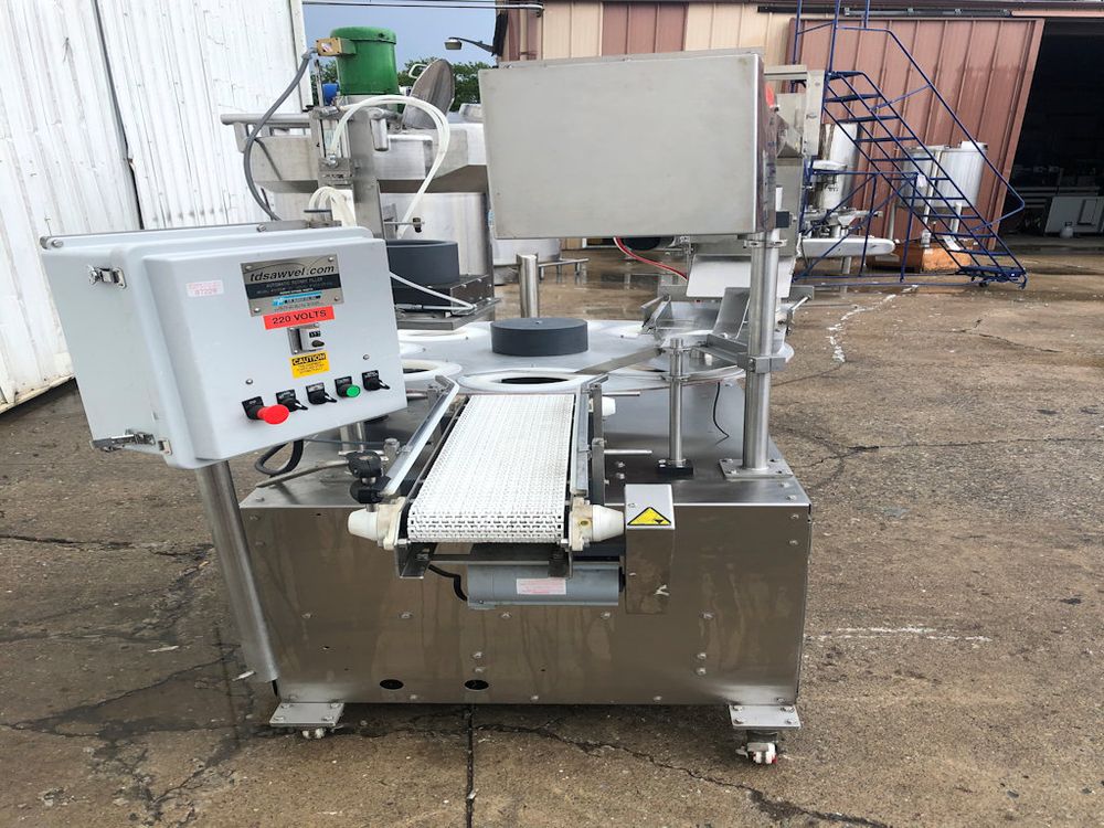 T.D. Sawvel Co. 0135MP-TF, Automatic rotary cup filler