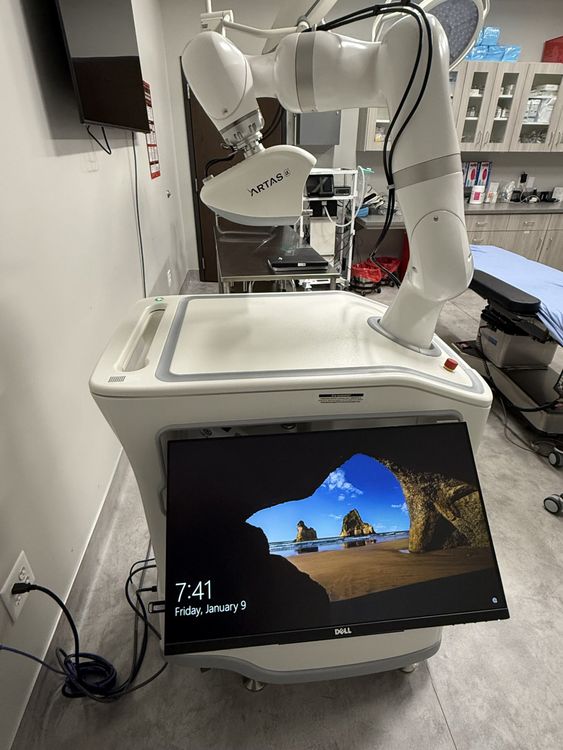 Venus Concepts ARTAS iX Hair Restoration System with Patient Chair