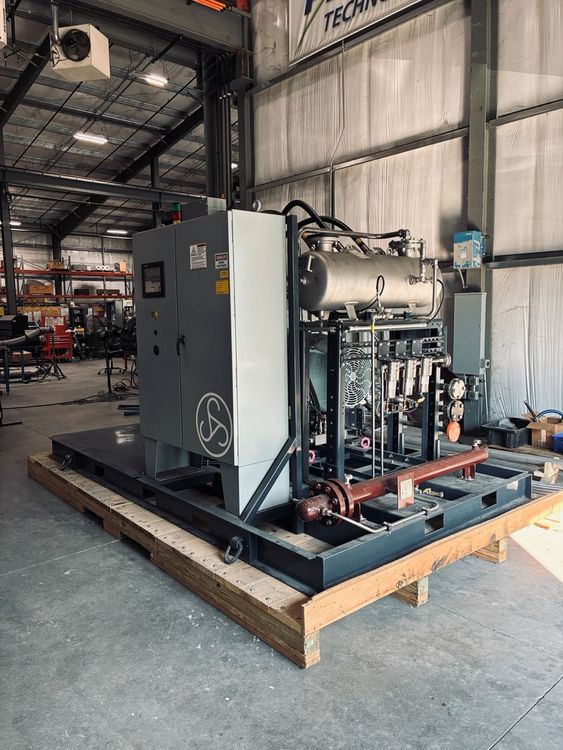 Sauer Helium Compressor WP6208 Volumetric flow rate 1000 m³/hr