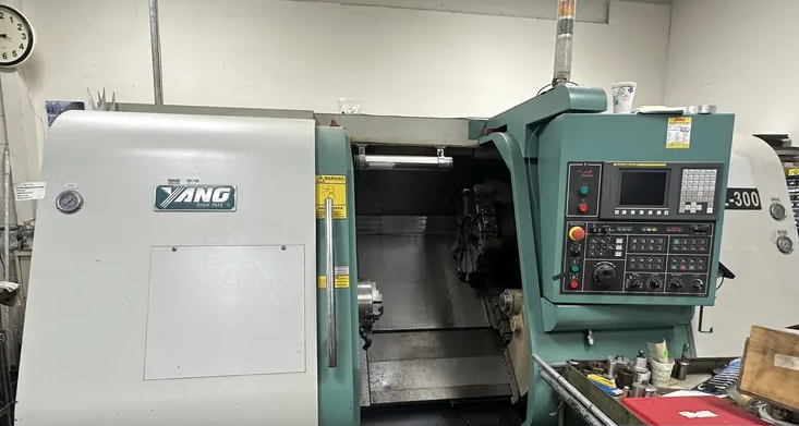 Yang Fanuc Series 0i-TC CNC Control 3500 RPM ML-300 2 Axis