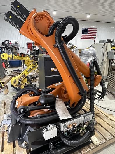 Kuka KR 150 R3700 ULTRA WITH KR C4 CONTROLLER 6 Axis 150 kg