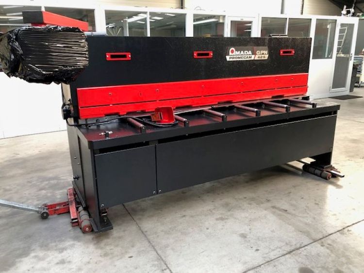 Amada GPN425