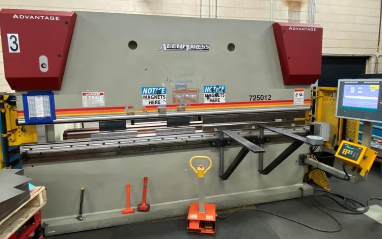 Accurpress Hydraulic Press Brake 725012 250 Ton