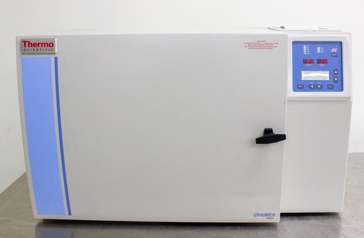 Thermo 7452 CryoMed Controlled Rate Freezer