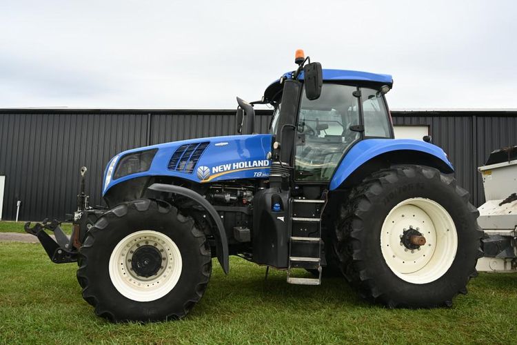 New Holland T8.350 Tractor