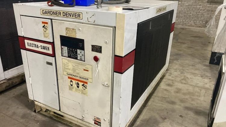 Gardner denver EAH99C Rotary Screw Air Compressor Air Capacity 234 CFM @ 100 PSI 50 HP