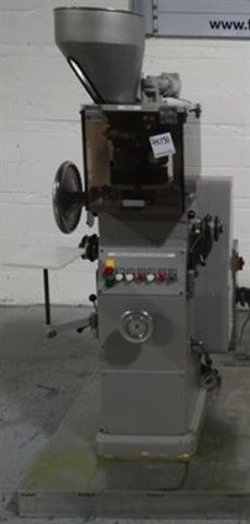 Korsch PH 106/DMS rotary tablet press