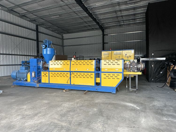 Dalian SJ130/31 Single Screw Granulation Line