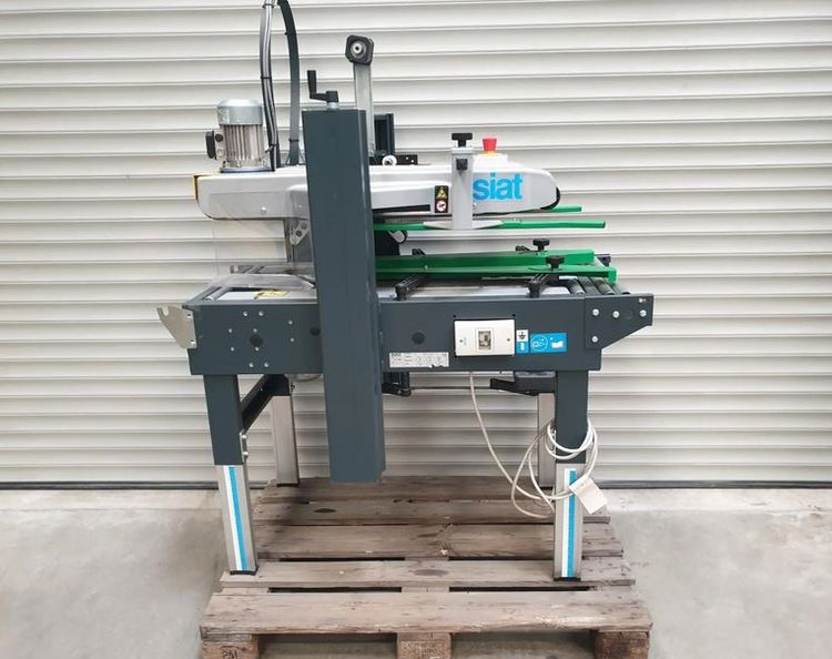 Siat SK 2-Scerbere Semi Automatic Carton Sealer