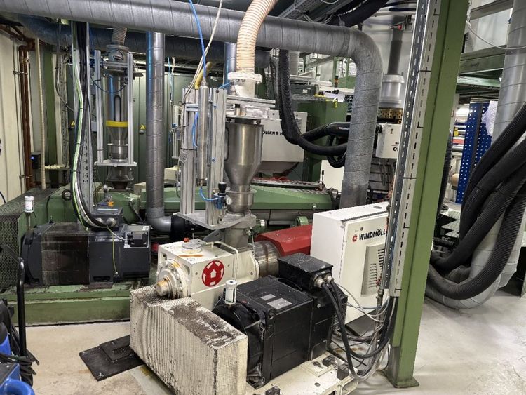Windmoller & Holscher 3 layers  Blown film plant