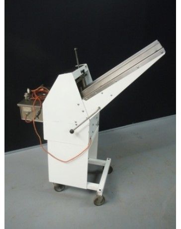 Baker's Aid GMB 1/2 GRAVITY FED BREAD SLICER