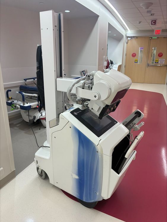 GE Optima 220 Portable