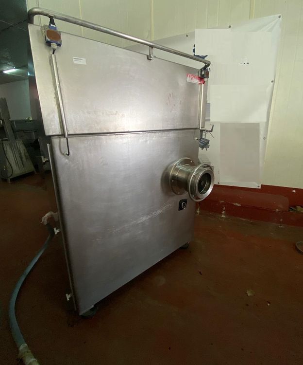 AUTOMATIC MEAT CHOPPER