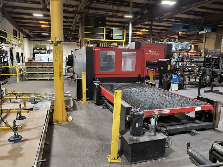 Amada FO3015NT 4kW  Amada AMNC-F