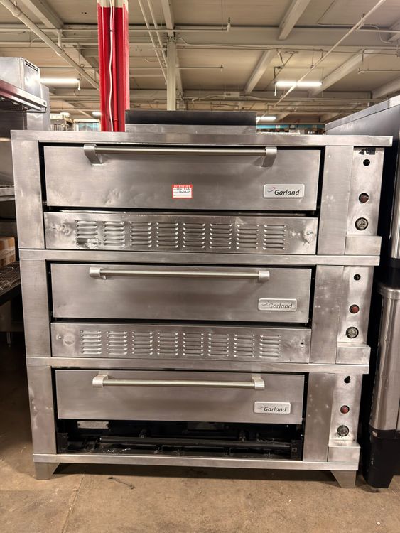 Garland G2000 Triple Deck Oven