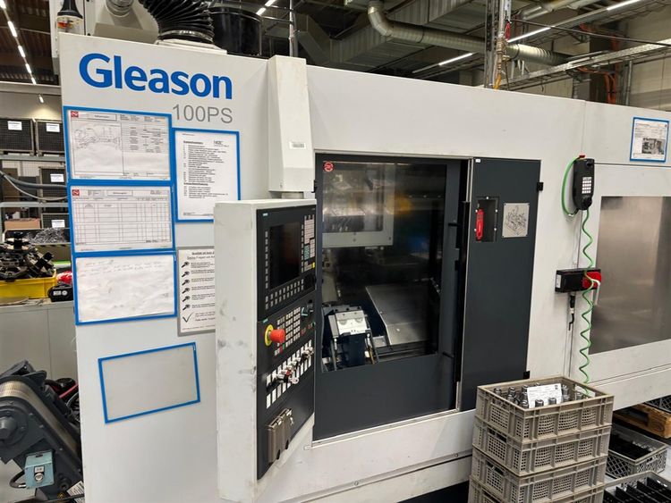Gleason 100PS Variable Speed Maximum gear cutting diameter: 140 mm