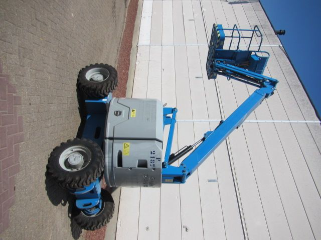 Genie Z34-22RT 227 kg Articulate  Lift Truck
