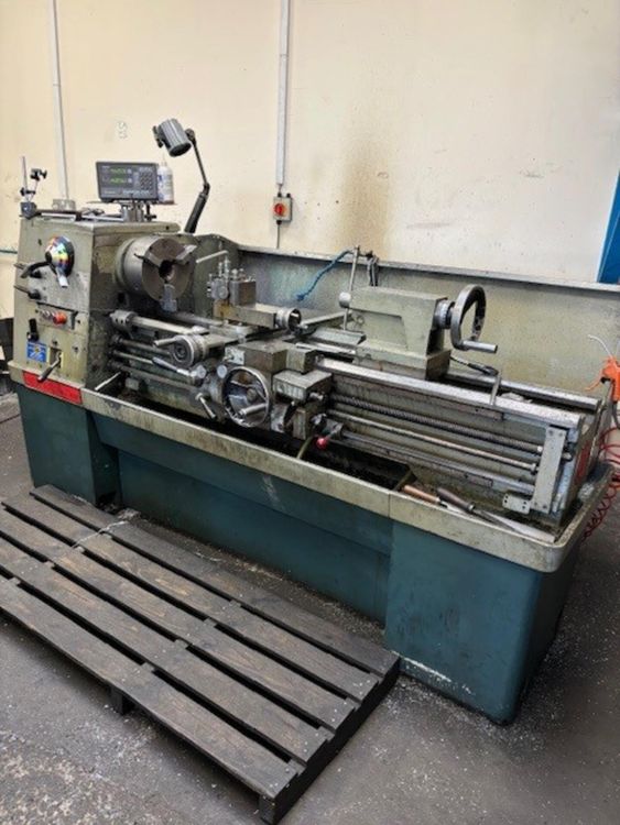 Colchester Engine Lathe 2000 rpm TRIUMPH 2000