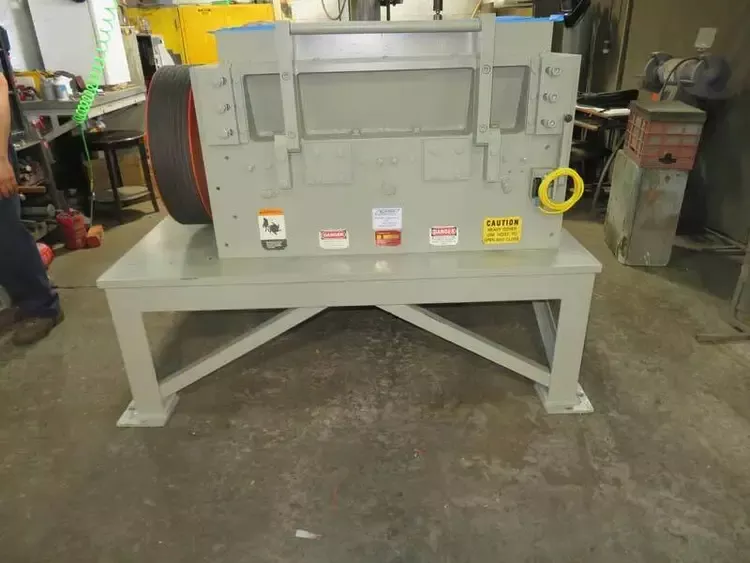 Cumberland 1837B granulator