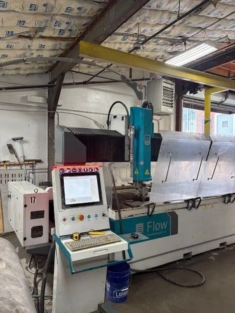 Flow MACH 3 3015 CNC CONTROL